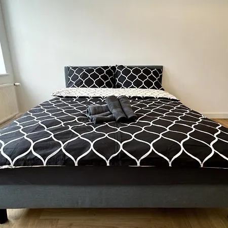 I Spacious 67sqm In Friedrichshain شقة