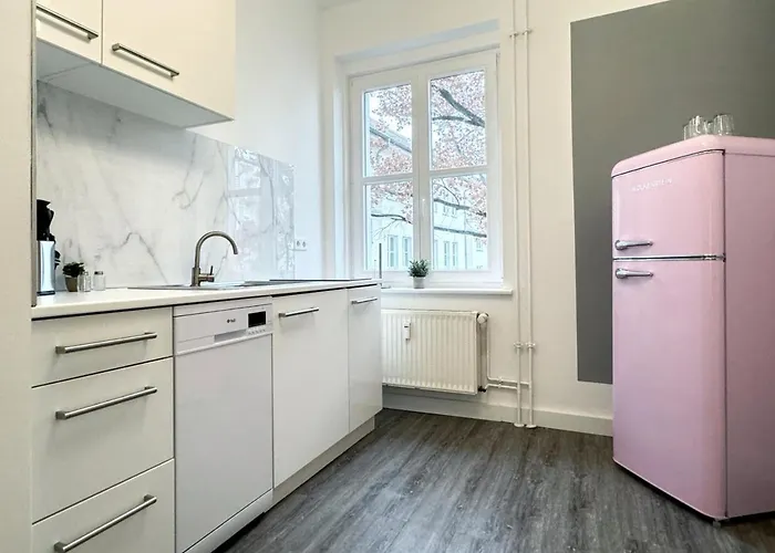 I Spacious 67sqm In Friedrichshain